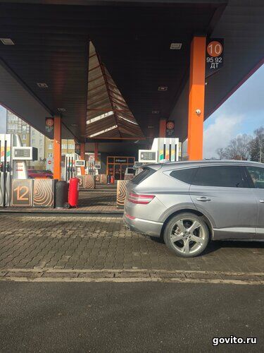 Балтнефть возобновляет продажу топлива